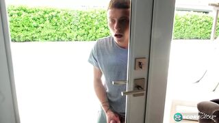 Idős Sierra Spunk keményen meglovagolja a tinédzser Parker Simst