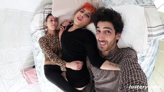 Vad otthoni édeshármas amatőr kúrás csupasz bulkesz nélkül tabuk