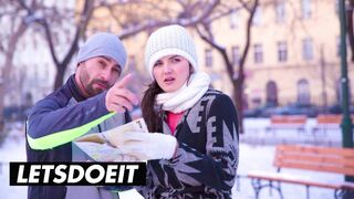 Francesca Di Caprio vad anális szexelése Neeoval külföldön