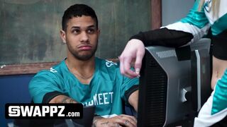 A sulis csajszika és a pompomlány: nevelő testvérek cserebere története