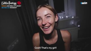 Amatőr pár otthoni kupakolása vad orgazmussal