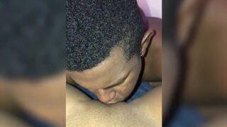 Beleélvezés! döngölés egy szívdöglesztő méretes kannás barnával és ízletes puncival - amatőr pár - nysde