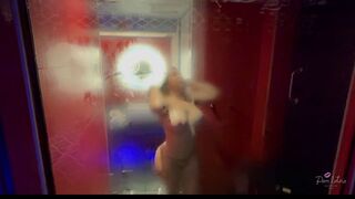 Hé szomszéd, mit csinálsz? nézzük meg, teherbe eszem-e!