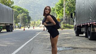 TEEN model lose her car keys and pays a STRANGER with a BJ and a HARD FUCK to get home- Abella olsen