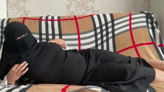 Arab szír milf kendőben szeretkezik vadul