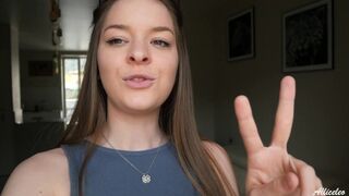 Nyerd meg az ingyenes privát élő show-t! gyors bujálkodás a mosogató ellen a finom napsugarak között