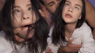 Extrém spriccelős orgazmus - 18 éves fiatal durván szétbaszva kíméletlen kutyapózban - matty mila perez