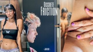 Asmr ízletes ujjak! barinők falják egymást csókokkal és kúrják egymást a szorgalmas szomszédjukkal